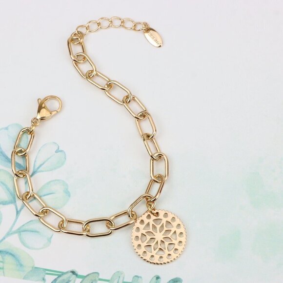 "Rose Gold Plated Bracelet with Cutout Floral Disc Charm, XPBL0880 - Picture 4 of 13